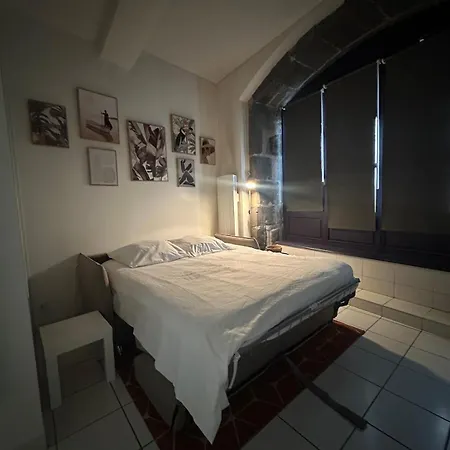 Atelier - Avec Voûte Au Centre Historique