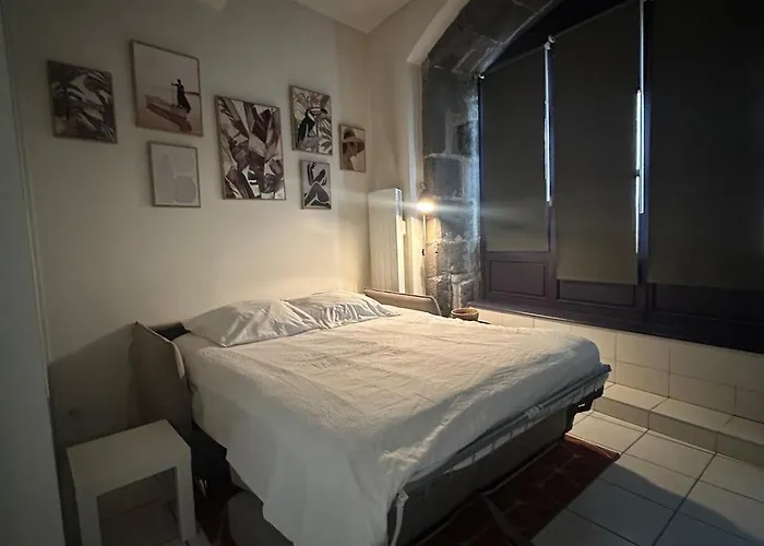 Atelier - Avec Voûte Au Centre Historique