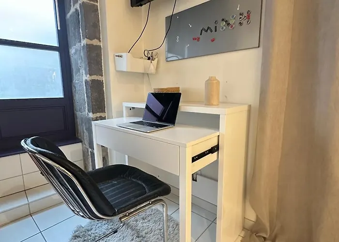 Appartement Atelier - Avec Voûte Au Centre Historique *